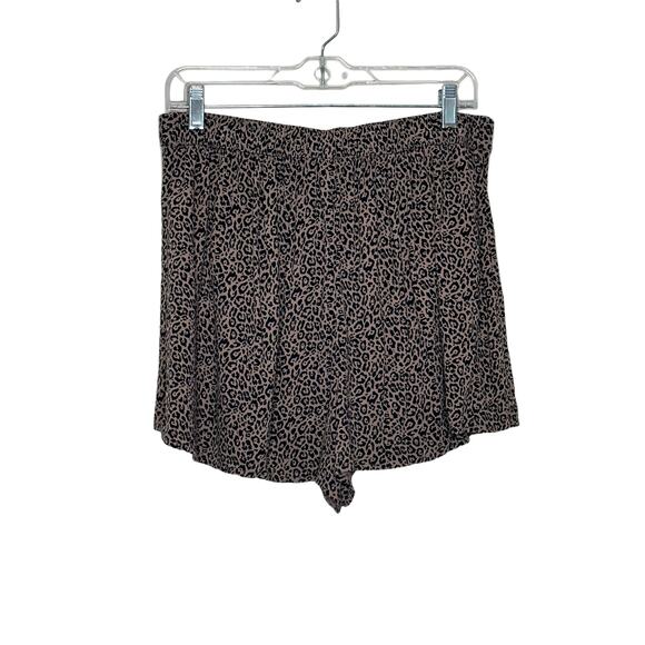 American Eagle animal print pull on high rise shorts size Large - Picture 6 of 9